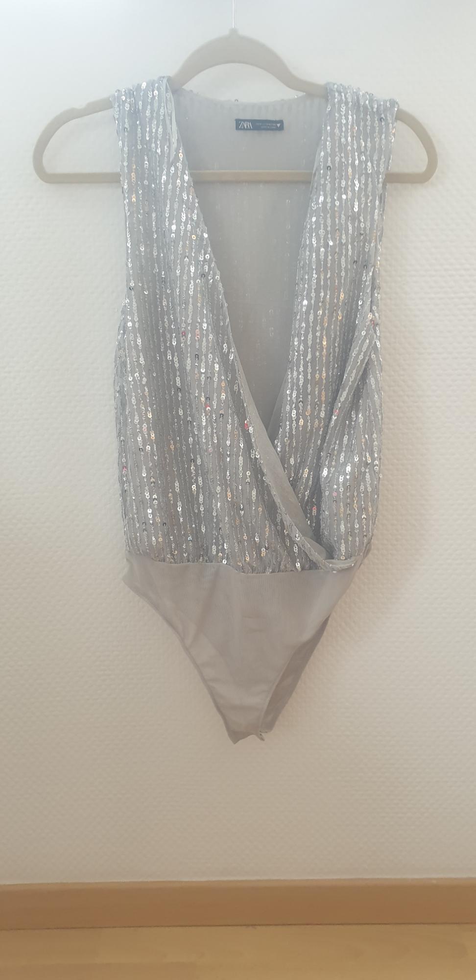 SEQUINNED BODYSUIT