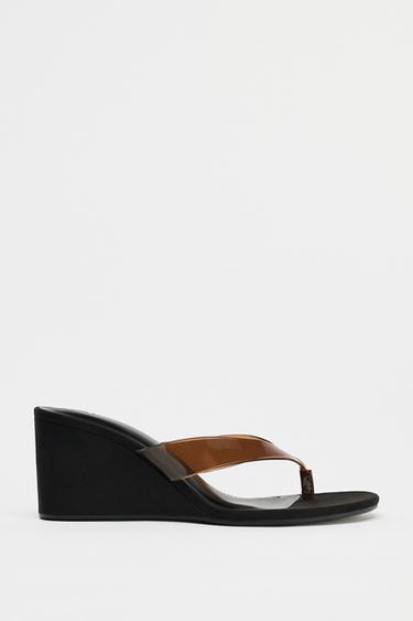 VINYL WEDGE SANDALS - Black by Zara