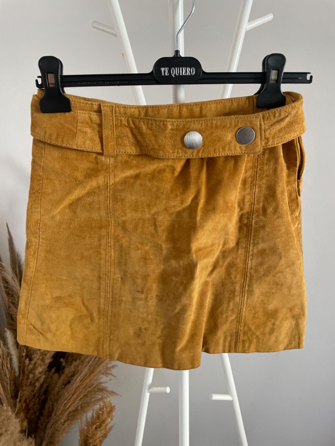 FAUX SUEDE MINI SKIRT