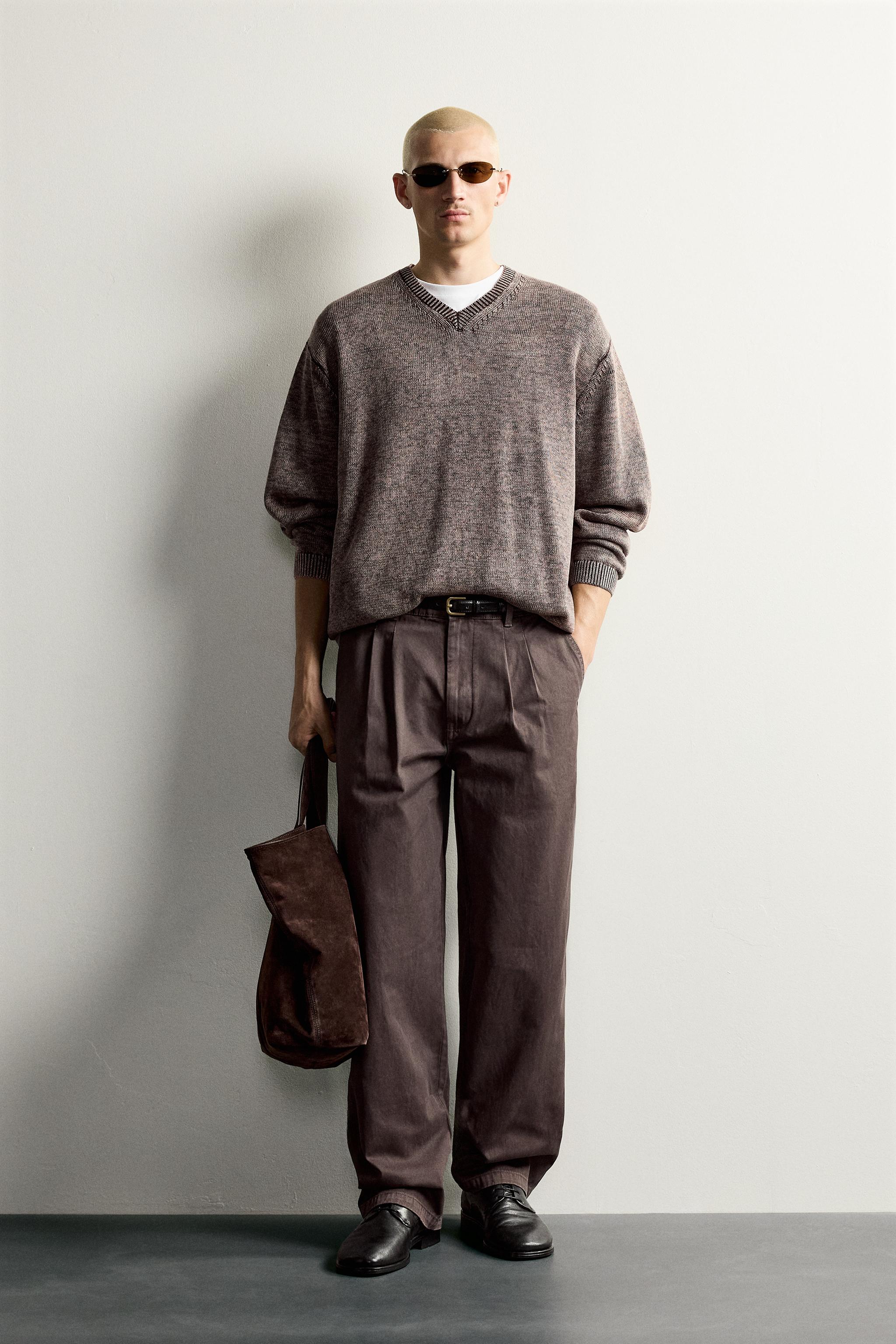 TWISTED COTTON V-NECK JUMPER