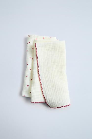 Zara TWO-PACK OF HEART MUSLIN SWADDLES - Ecru - Image 0