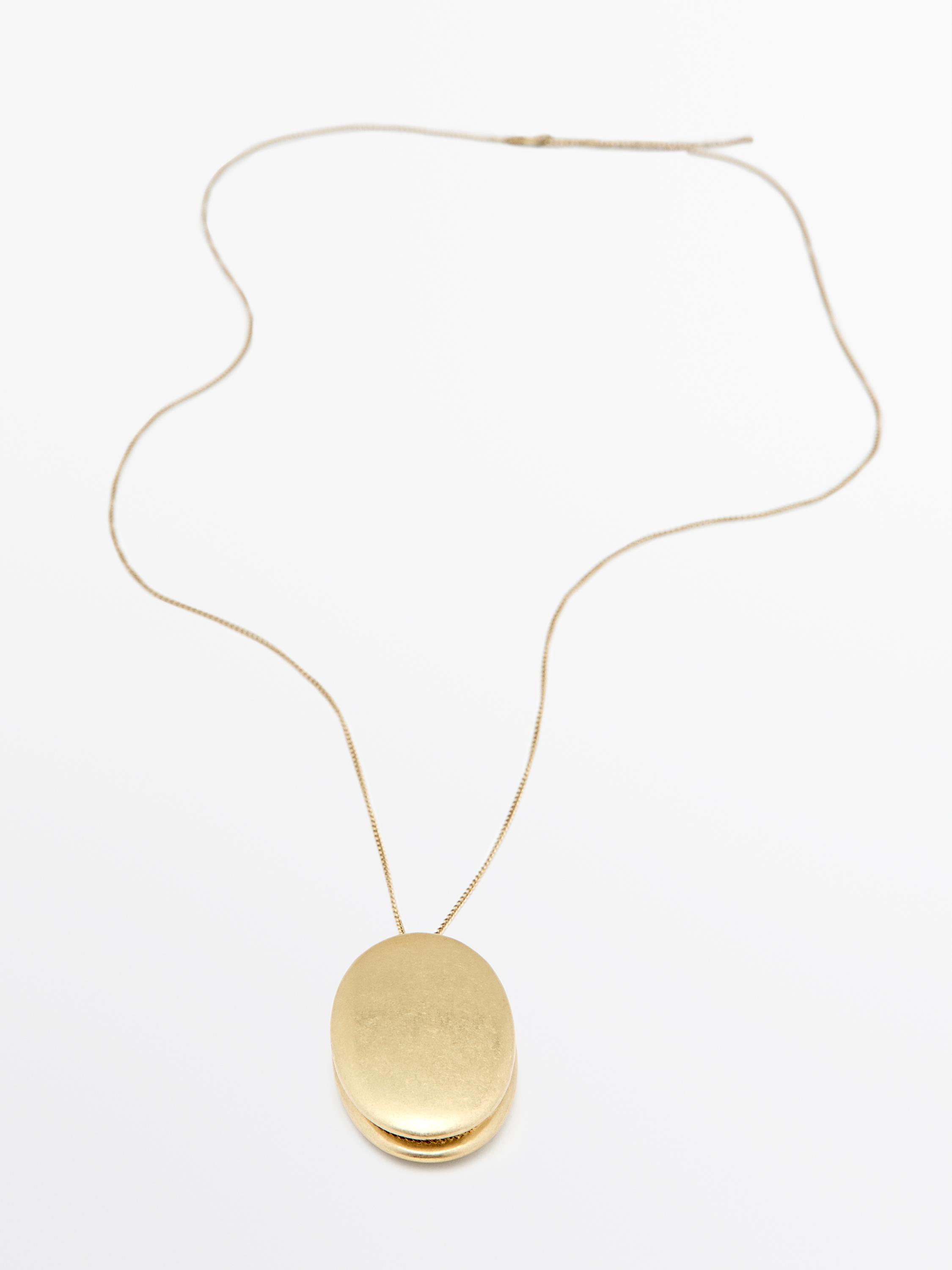 Collier pièce métallique
