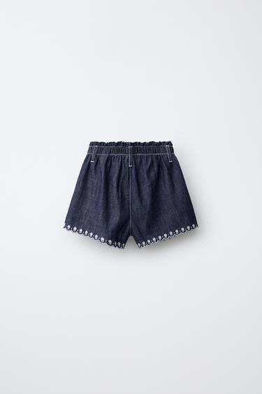BERMUDA EN JEAN FLUIDE BRODÉE FLEURS - Bleu de Zara