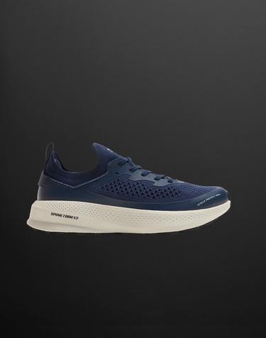 RUNNING TRAINERS - Blue by Zara