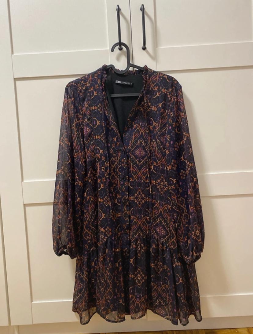 SHORT PRINTED DRESS