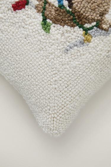WOOL DOG CHRISTMAS CUSHION COVER — Ecru 2