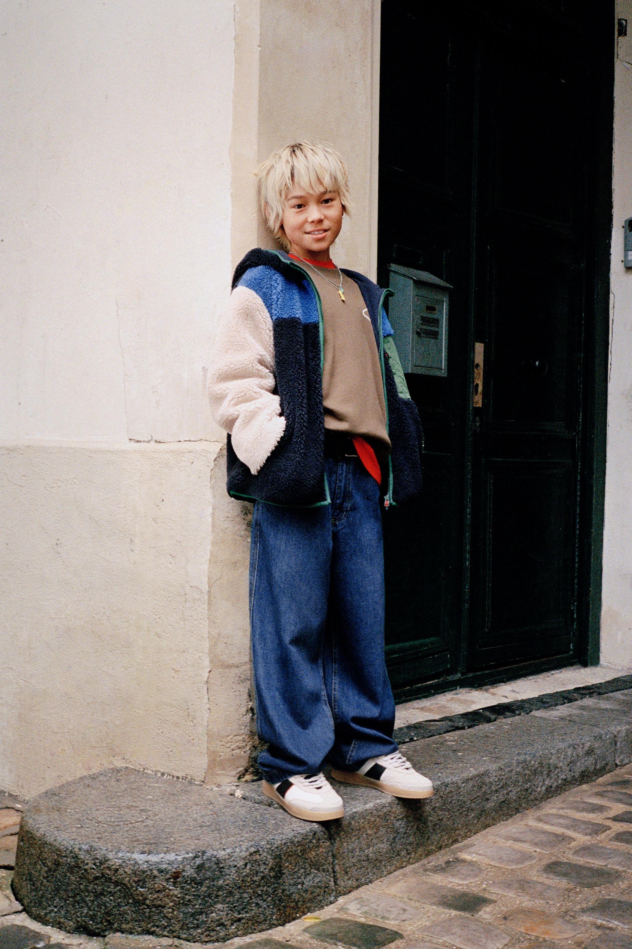 BLOUSON EFFET MOUTON À CAPUCHE COLOR BLOCK
