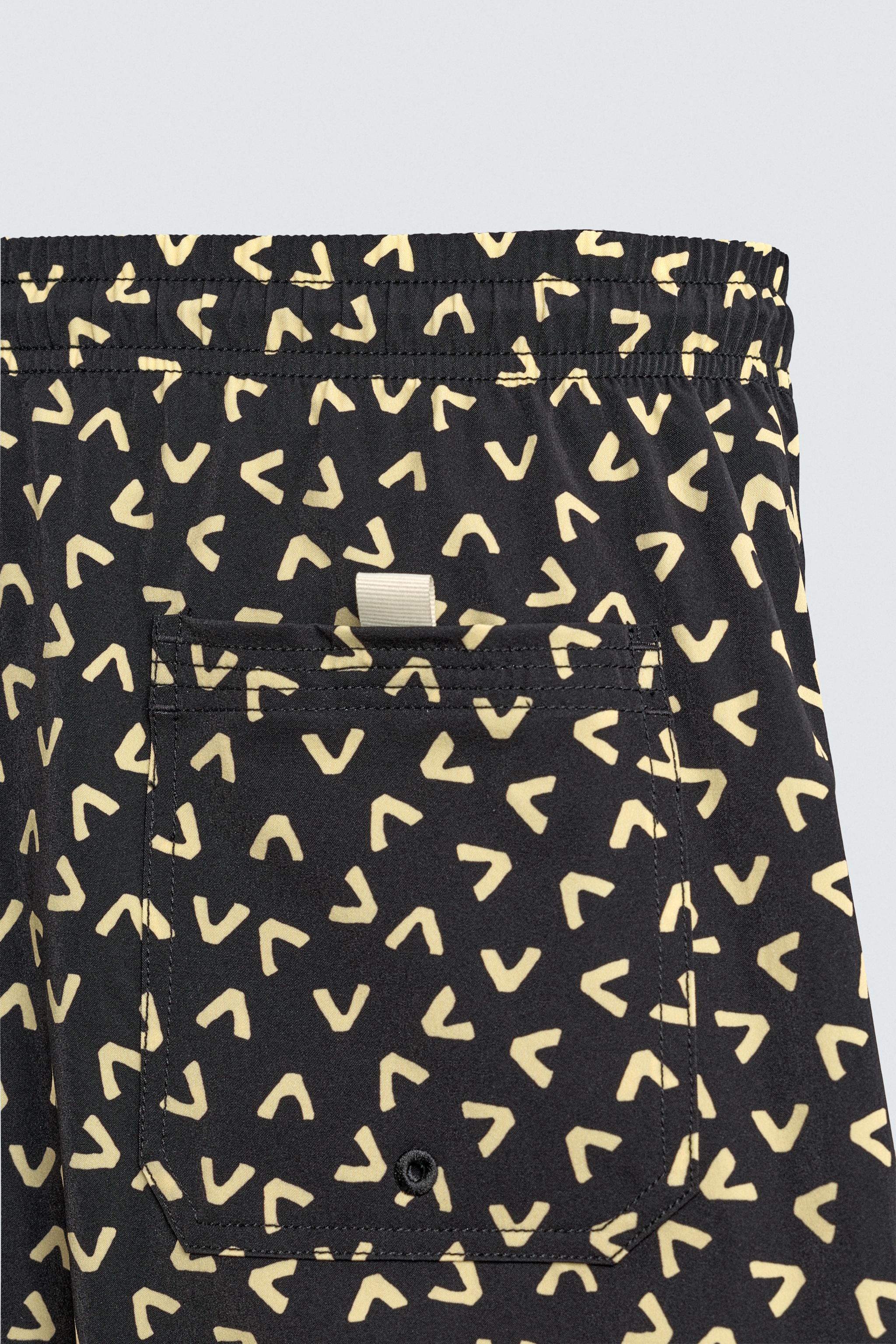 GEOMETRIC PRINT SHORT SWIMSUIT