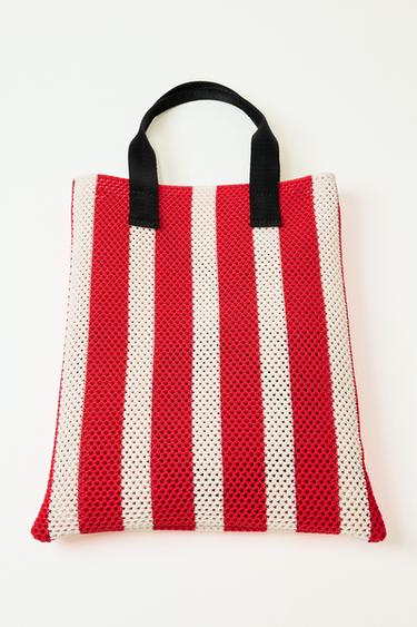 حقيبة تسوق صغيرة بتصميم مخرم - أحمر الخاص بـ Zara