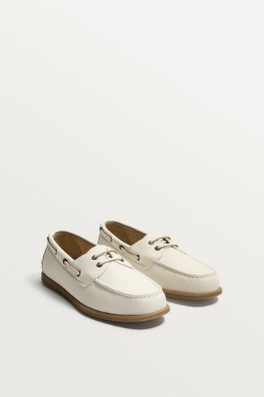 LEATHER DECK SHOES - White by Zara