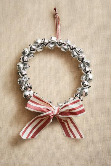 DÉCORATION COURONNE GRELOTS NOËL - Argent de Zara