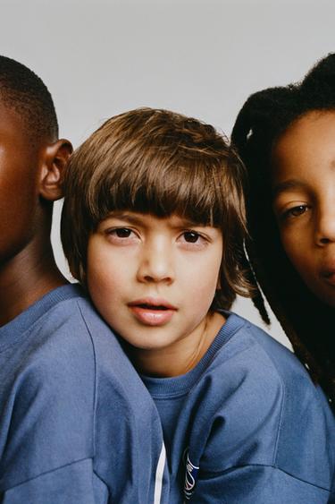 LOOK - Albastru petrol de la Zara