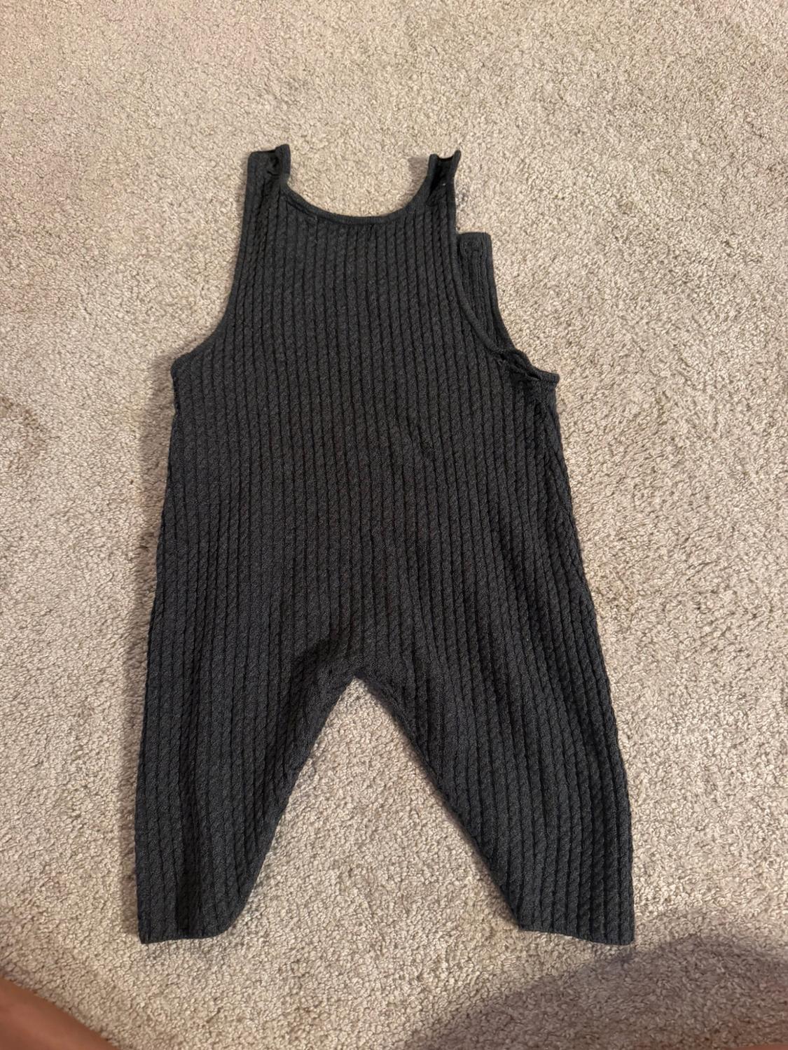 CABLE-KNIT DUNGAREES - Image 2