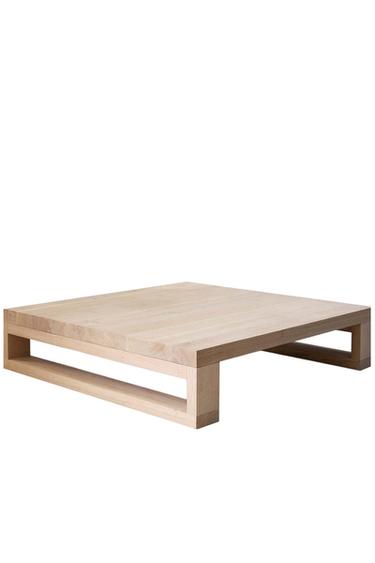 COFFEE TABLE 01 - بيج فاتح الخاص بـ Zara