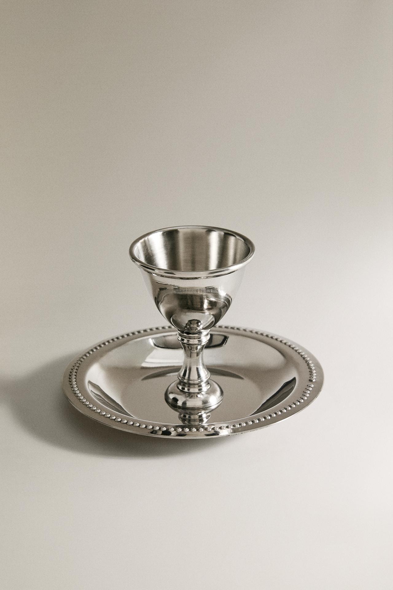 STEEL EGG CUP WITH PLATE — Steel