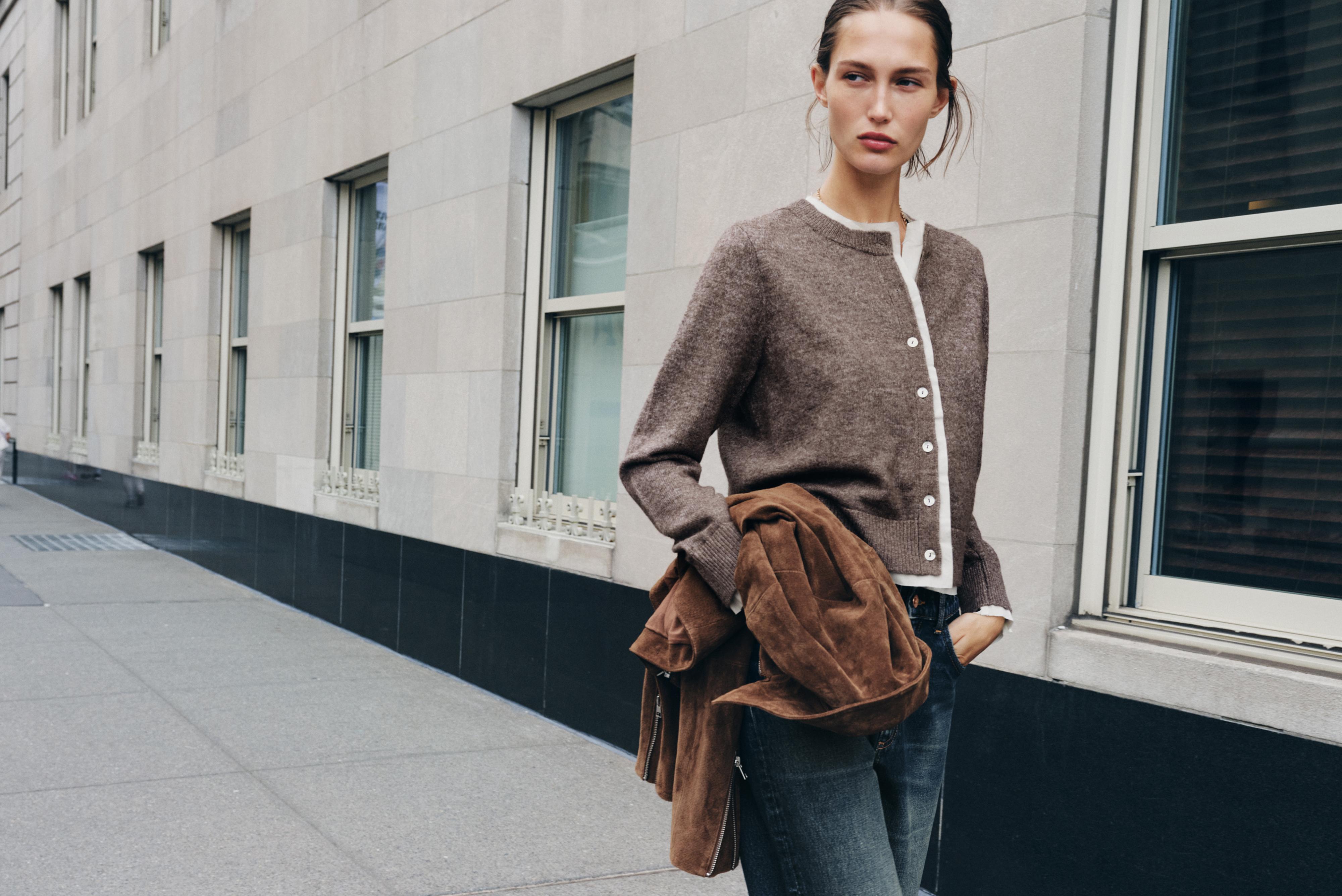 【匿名配送】 定価 : 10,990円 ✨ZARA KNIT ニット ジャケット 匿名配送】 定価 : 10,990円 ✨ZARA KNIT ニット ジャケット