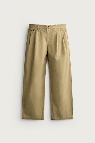 PANTALÓN CHINO PLIEGUES - Tostado de Zara - Imagen 0