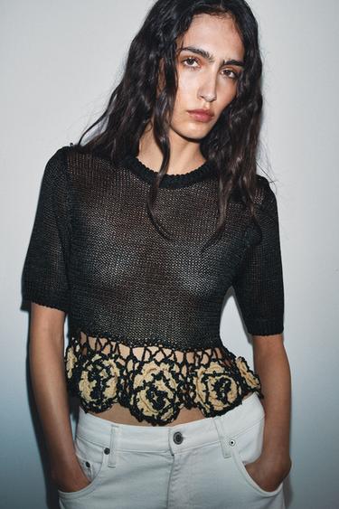 FLORAL TEXTURED KNIT TOP - Black / Ecru by Zara