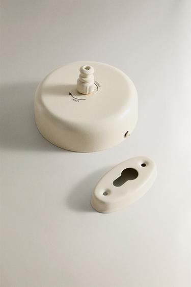RETRACTABLE WALL CLOTHES LINE - Cream by Zara - Image 1
