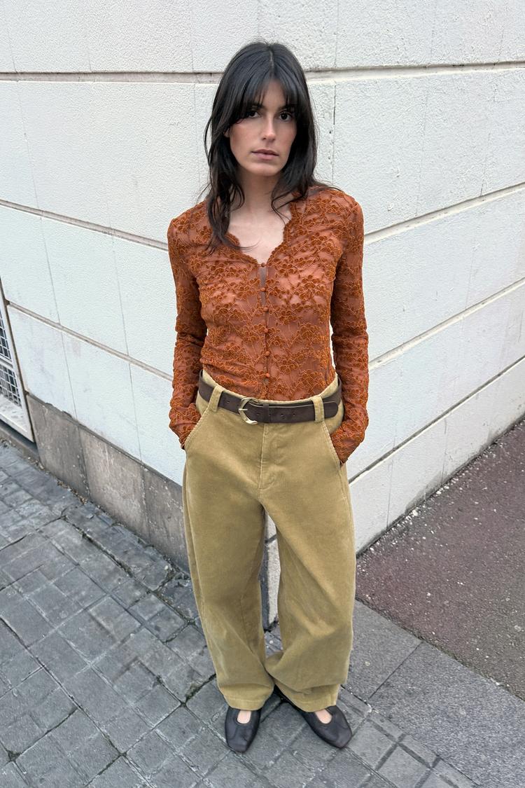 DANTEL DÜĞMELİ TOP