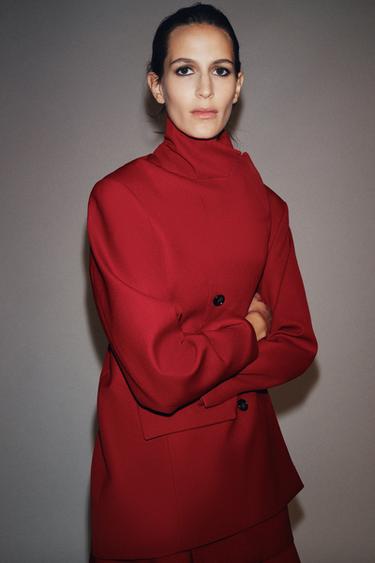 VESTE DROITE À BOUTONNAGE CROISÉ ZW COLLECTION - Rouge de Zara - Image 7