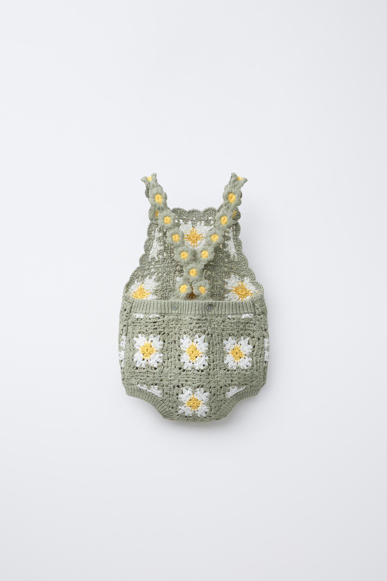CROCHET FLOWER KNIT ROMPER