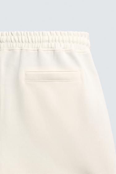 BERMUDA JOGGER RELAXED FIT INTERLOCK - Blanc cassé de Zara - Image 8