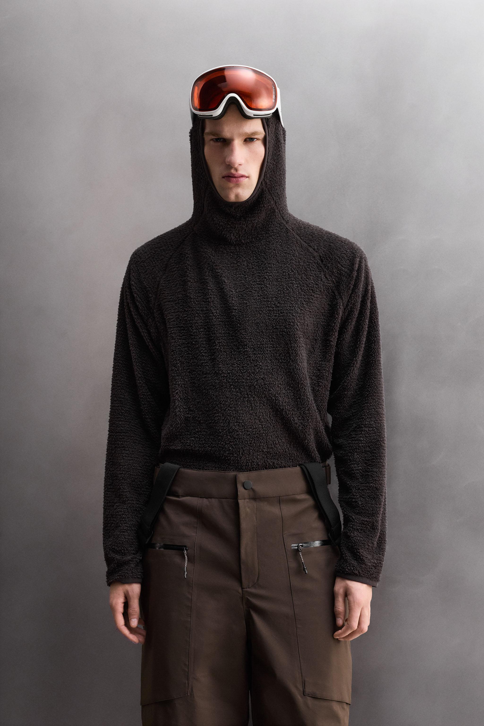 TEXTURED SKI FLEECE HOODIE