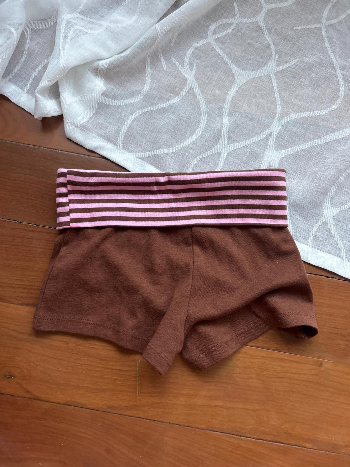 MINI SHORTS WITH STRIPED WAIST - Image 10