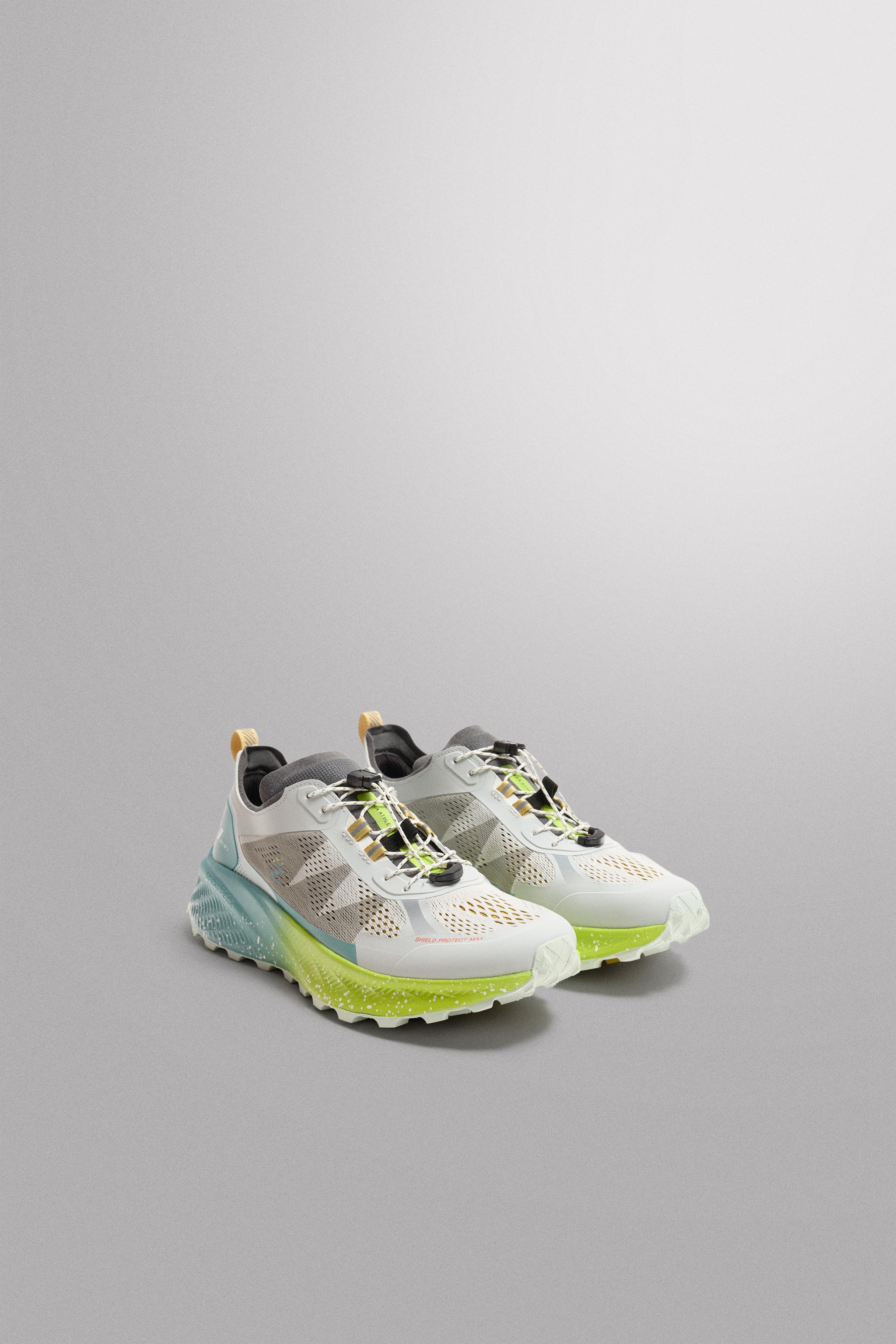TRAIL RUNNING SNEAKERS - Gray | ZARA United States
