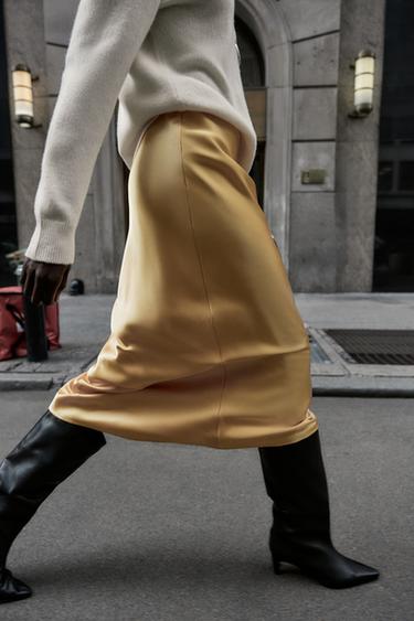 FALDA MIDI SATINADA - Amarillo de Zara