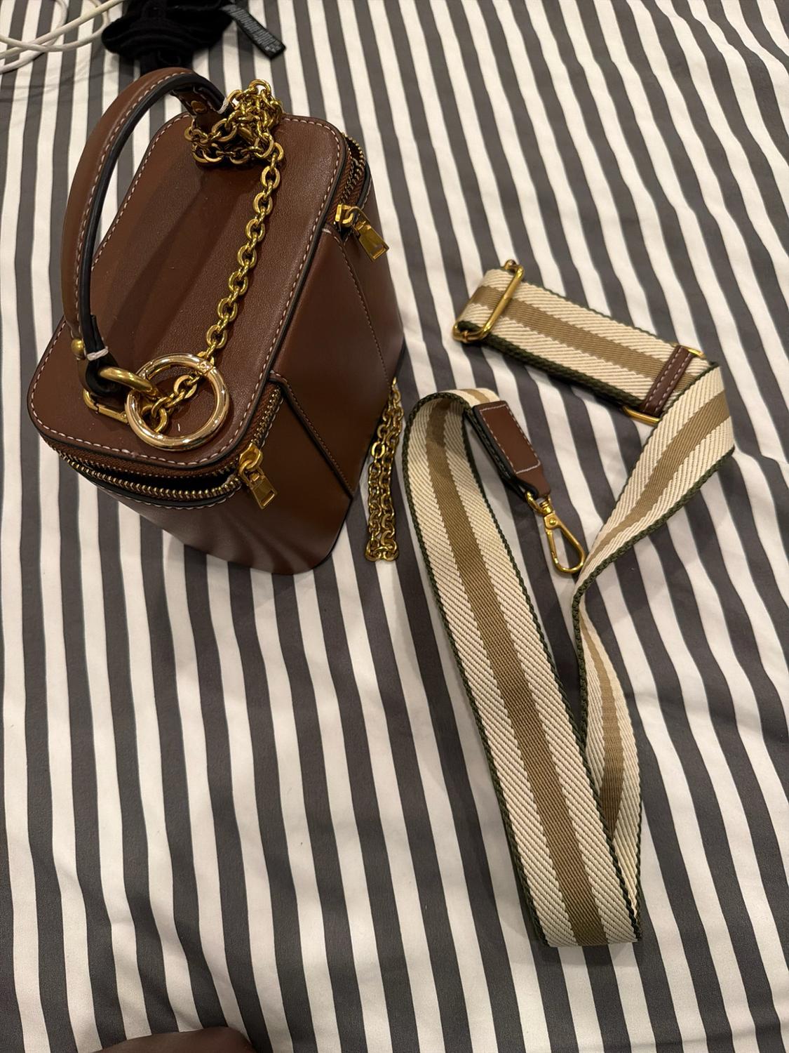 STRUCTURED CROSSBODY BAG - Image 4