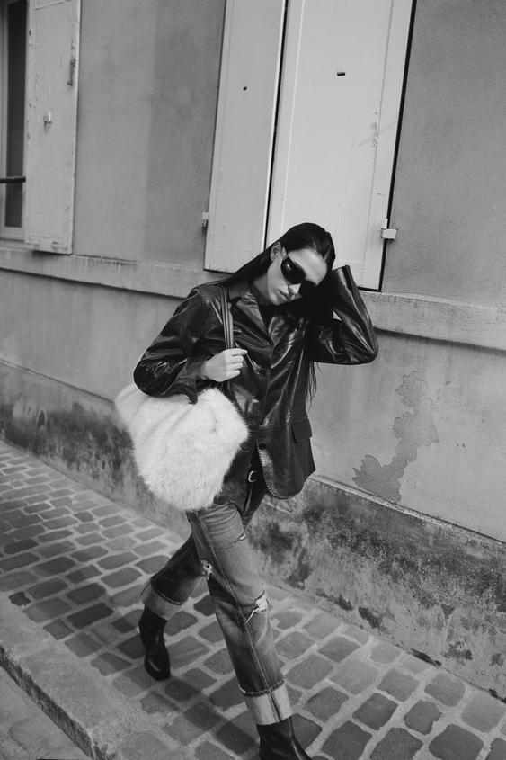 OVERSIZED FAUX FUR BAG