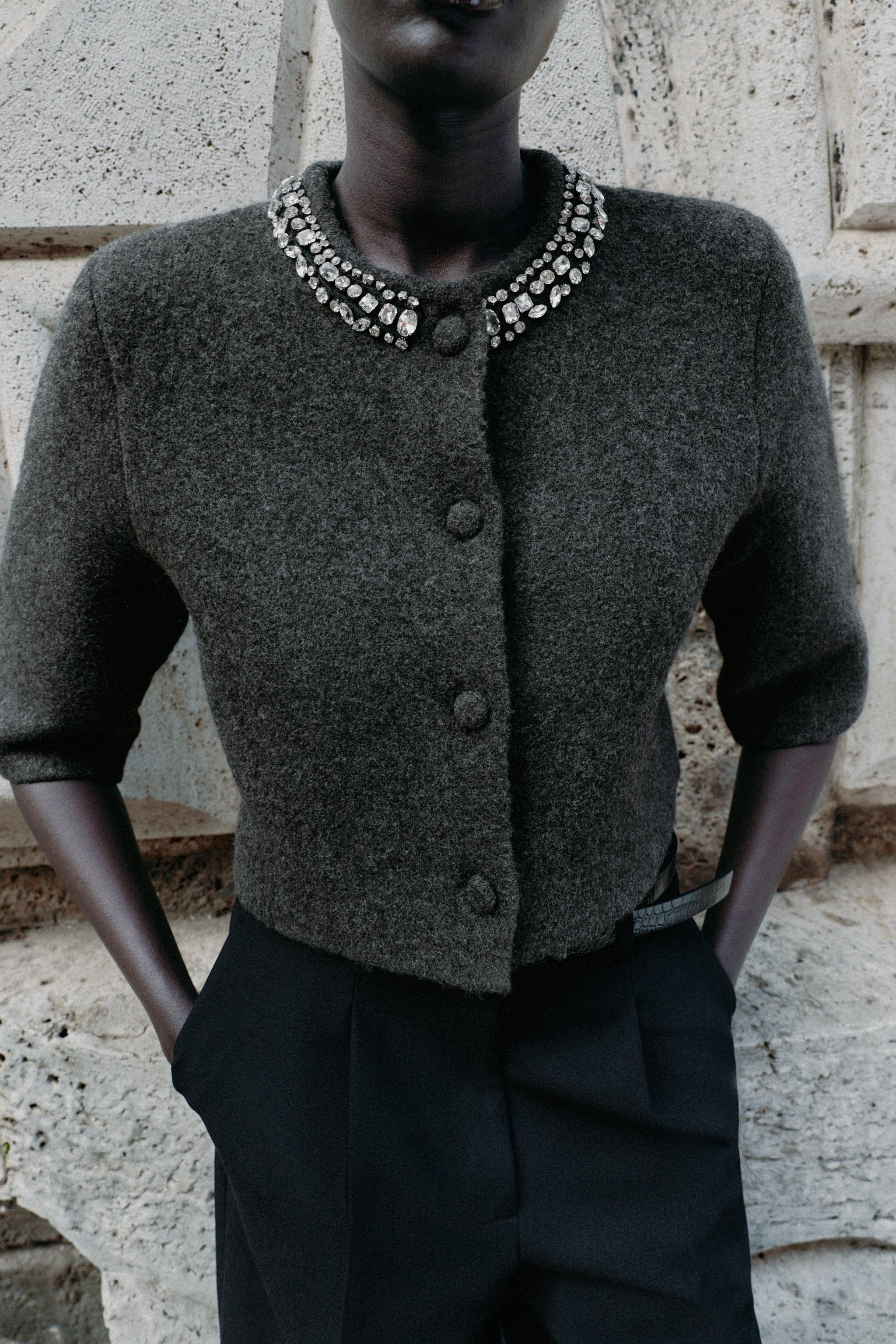 GILET EN MAILLE FANTAISIE BIJOU