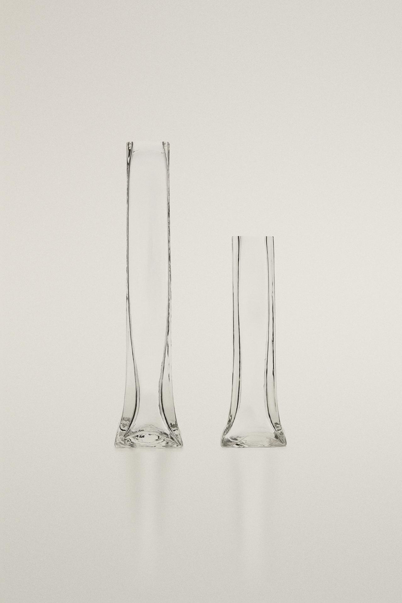 TALL DECORATIVE GLASS VASE