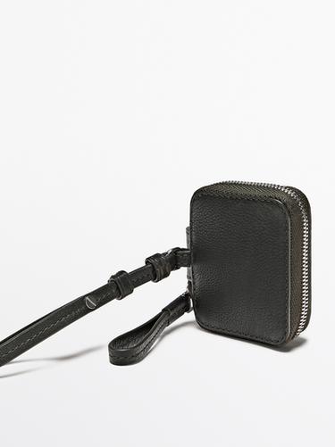 Zara Nappa leather AirPods case - Green