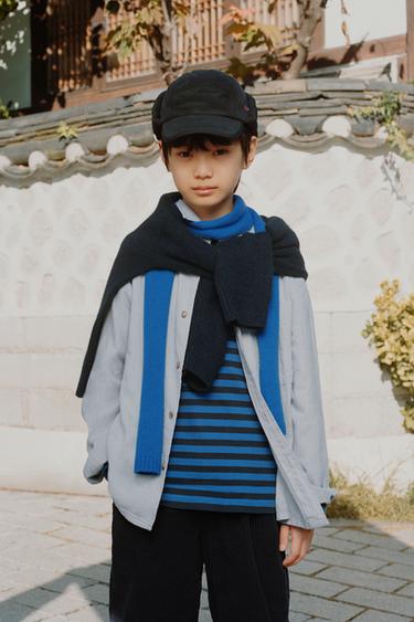 CAMISETA RAYAS - Azul de Zara