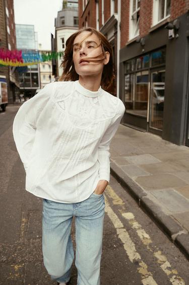 Zara FLORAL EMBROIDERED BLOUSE - White