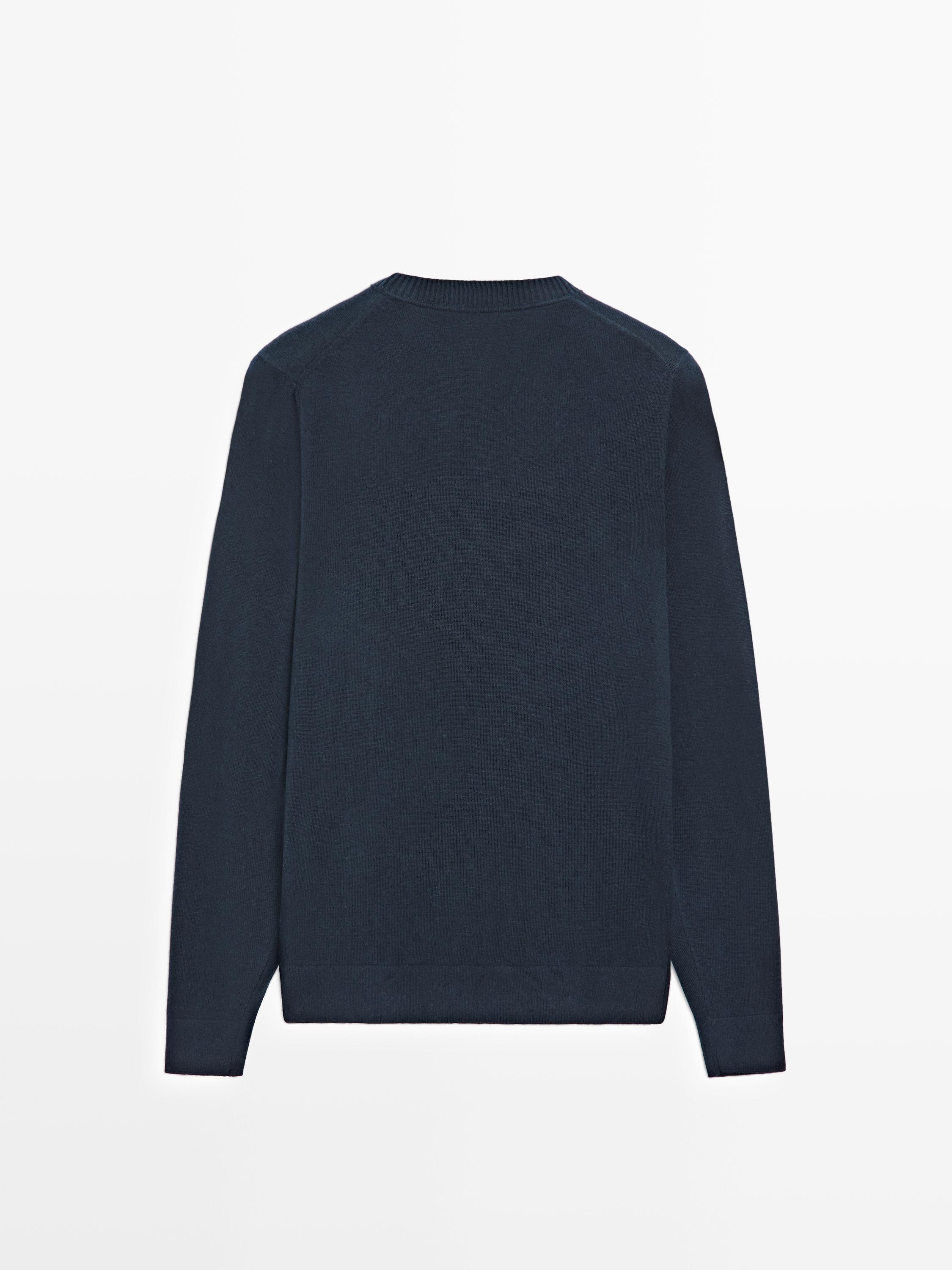 Knit cotton and wool sweater with crew neck