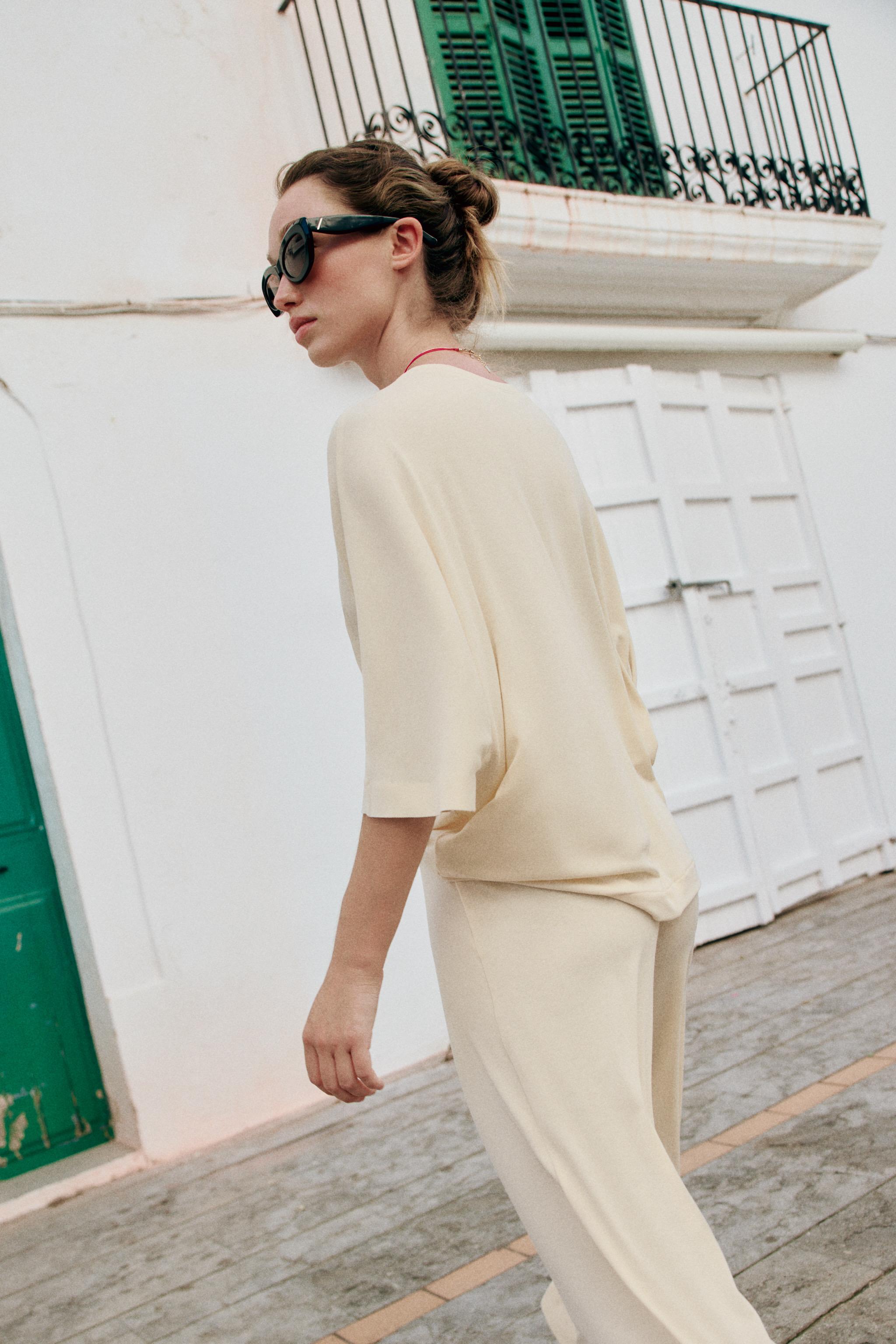 T-SHIRT OVERSIZE FLUIDE