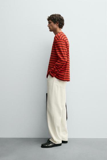 T-SHIRT À RAYURES EN CONTRASTE - Rouge / Noir de Zara - Image 3