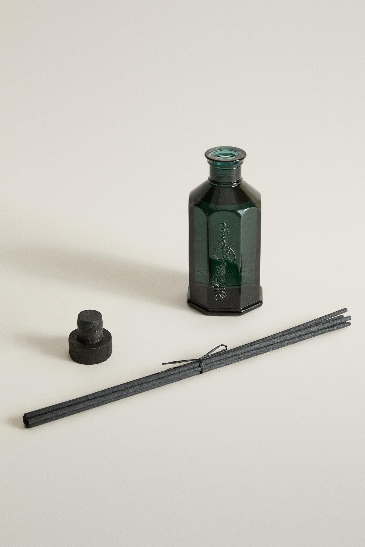 (190 ML) WINTER CYPRESS REED DIFFUSER — whisky