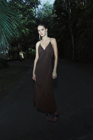 שמלה ZW COLLECTION - חום של Zara