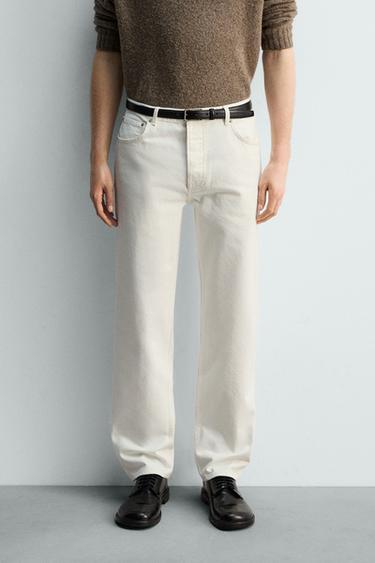 ストレートフィットデニムパンツホワイトZaraのストレートフィットデニムパンツ - ホワイト 