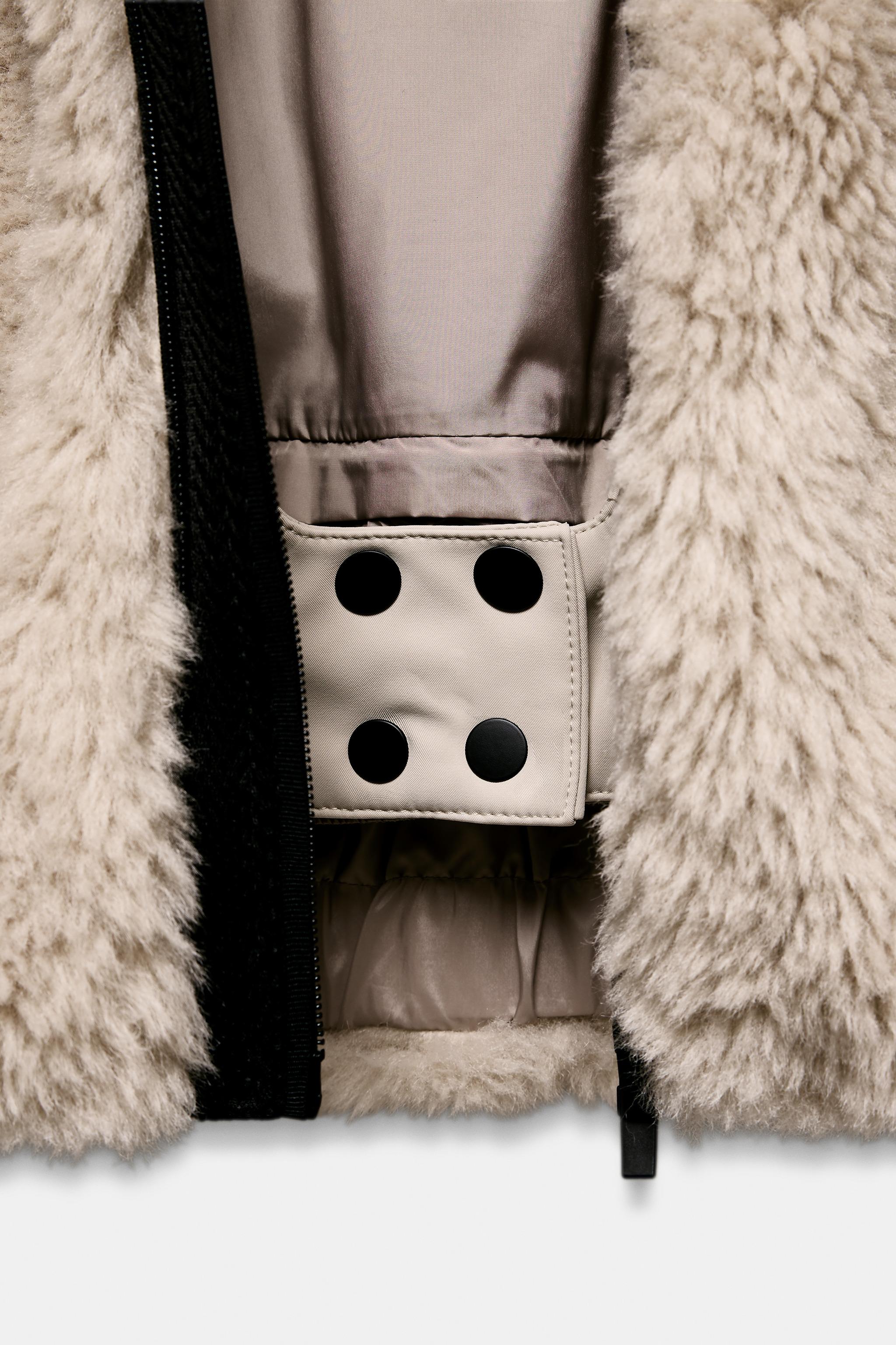 SHORT FAUX FUR HOODIE RECCO® TECHNOLOGY SKI COLLECTION