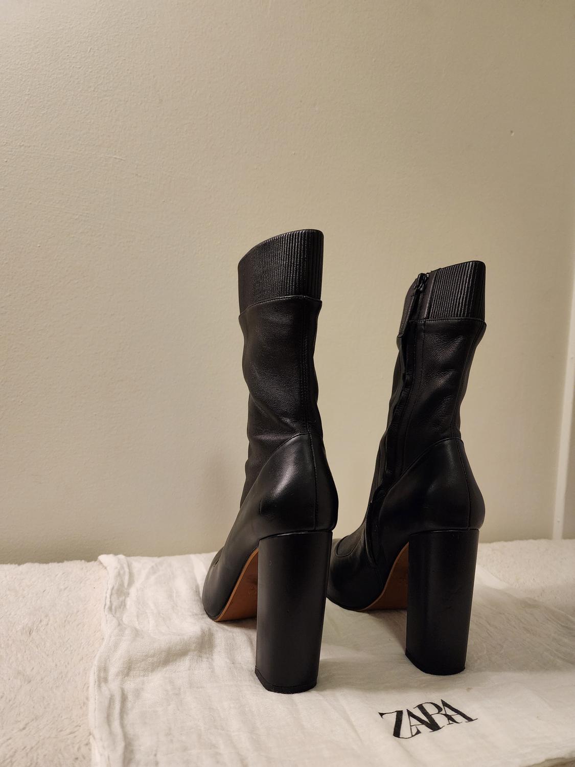 BLACK SOCKS ANKLE HIGH HEEL BOOTS - Image 5