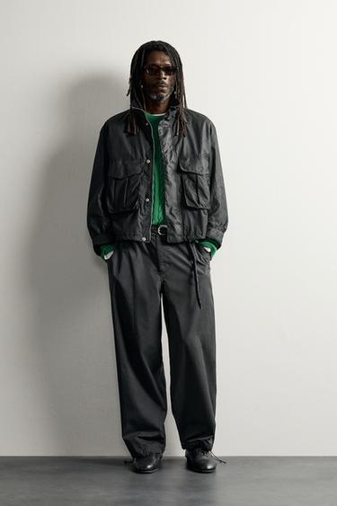 ワックスフィニッシュ ジャケット AARON LEVINE X ZARAブラック0Zaraのワックスフィニッシュ ジャケット AARON LEVINE X ZARA - ブラック - 画像 0