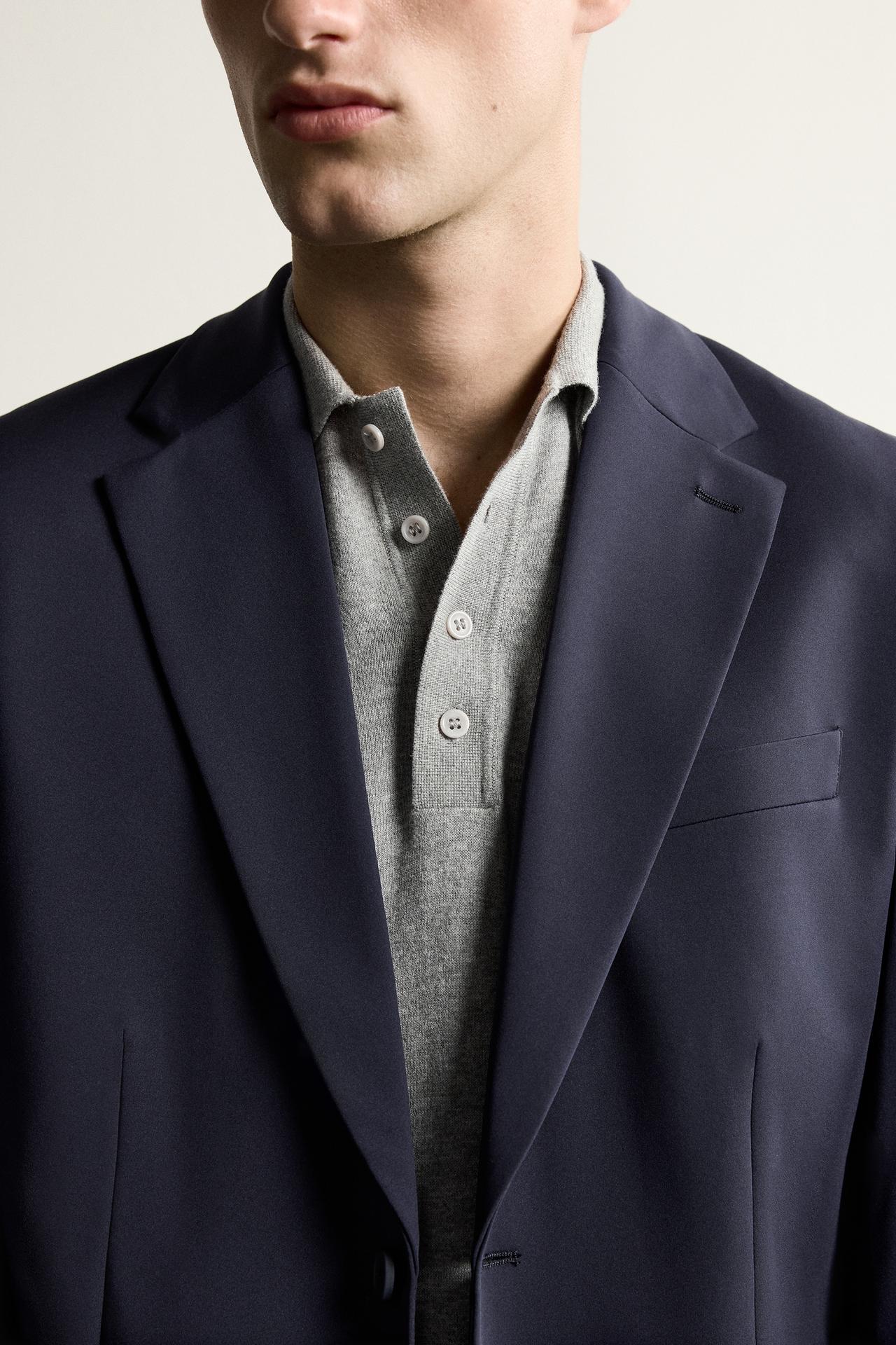 COMFORT SLIM FIT SUIT BLAZER — navy