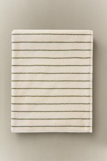 COLOURED STRIPE BATH TOWEL - mid khaki by Zara