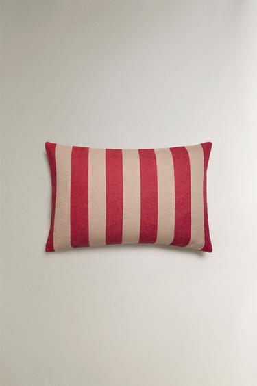 HOUSSE DE COUSSIN LIN RAYURES | KATHARINE POLE - Rouge de Zara - Image 1